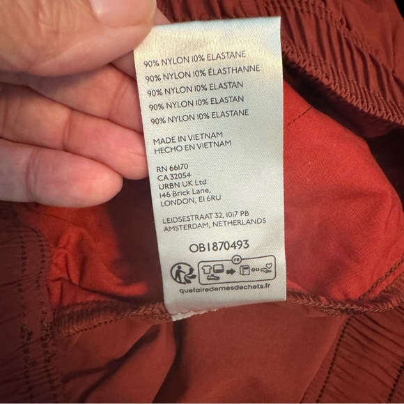 Standard Cloth Burnt Orange Shorts Men’s Small Urban Outfitters - Picture 7 of 7